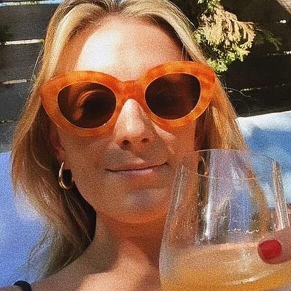 Cute oval thick frame cat eye sunglasses - Picture 6 of 6